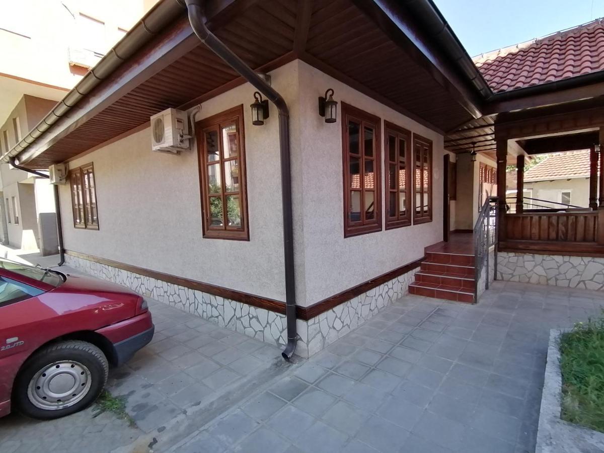 Mon Accommodation Free Parking Ni Exterior foto